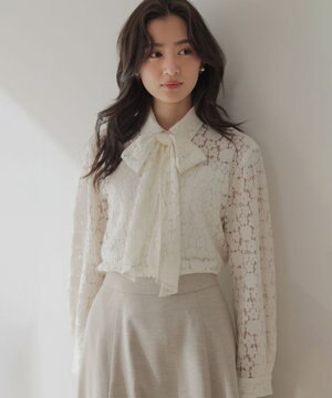 【WEB限定】フラワーラッセルレースシャツライク ブラウス