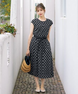  【洗える】配色刺繍レースワンピース