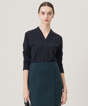  【洗える】 ウォームジャージー Vネックカットソー