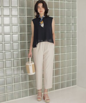  スムースクロス テーパードパンツ