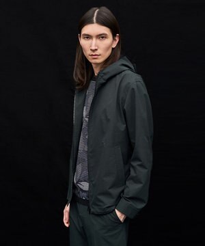  新柄【洗える/ストレッチ/シワになりにくい】クールドッツストレッチ ジップアップフードブルゾン