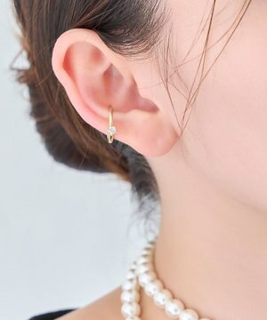  【金属アレルギー対応】ブリンクビジューイヤーカフ　ゴールド/ニッケルフリー