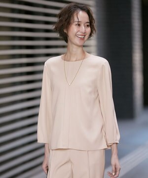  【洗える】ダブルフェイススーティング プルオーバーブラウス