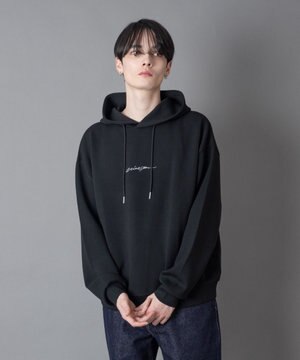  【ユニセックス着用ITEM】ワンポイントプルパーカー