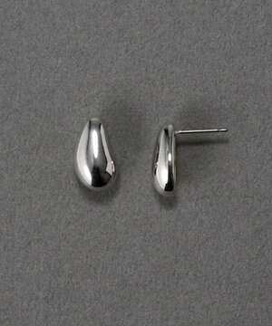  〈金属アレルギー対応〉パフメタルピアス　シルバー/ニッケルフリー