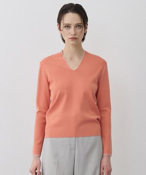  シンセティックフルニードル Vネックニット