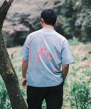 【UVカット・吸水速乾・ストレッチ・軽量 】バックプリントポケットTシャツ（L・XLサイズ）