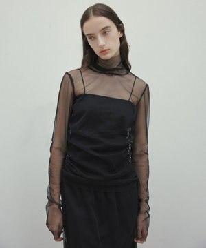  【洗える・Precious 7月号掲載】TAMARIX / ストレッチチュールハイネックブラウス