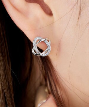  【金属アレルギー対応】ストーンクロスタイニーピアス