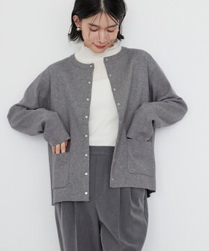  バイパチクルーネックニットカーディガン