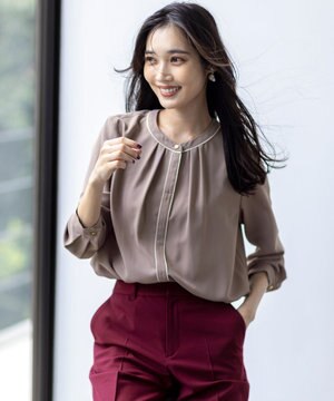  【洗える】フロントタックバイカラー ブラウス