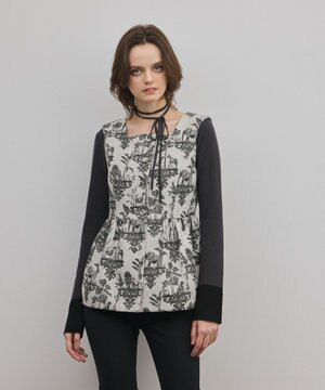 アニマルジャガードペプラムベスト