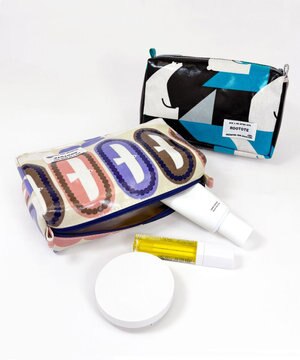  3536【ルートート】WR.ポーチ.ラミネート-X