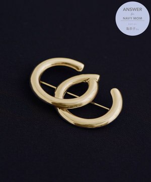  【セレモニーにも】ダブルＣブローチ