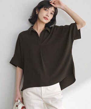  【先行予約】ストレッチジョーゼット スキッパーネック ブラウス