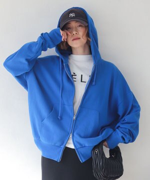 【ユニセックス着用ITEM/MLサイズ展開】コンパクトフィットダブルZIPパーカー