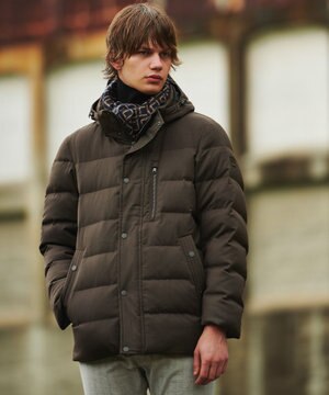  【フード取り外し可】ライトメリノダウン ブルゾン