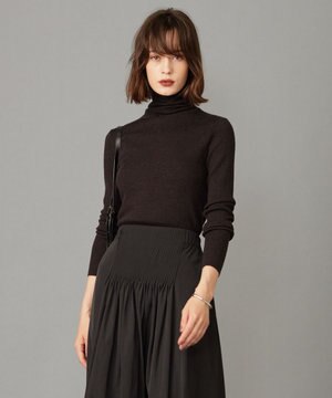  【新色追加・WEB限定カラーあり】エクストラファインメリノ タートルネックプルオーバー