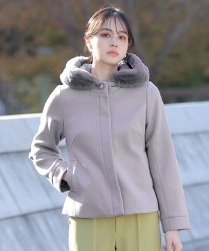  エコファー付きフードショートコート