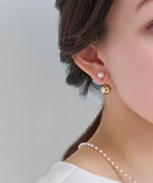  バックモチーフイヤリング　パール×メタル