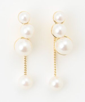  パールラインピアス