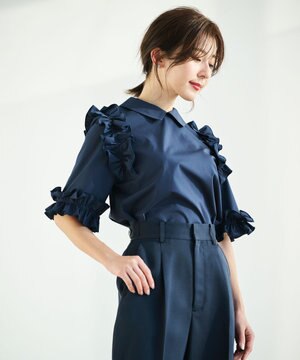 ロマンティックフリルディテールシャツ