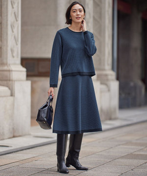 【WEB限定カラーあり・洗える】リバーシブルニット セットアップ(プルオーバー×フレアスカート)