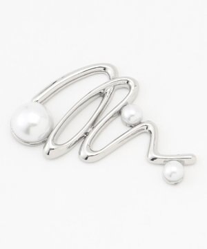  パールモチーフブローチ