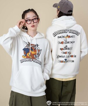  【ユニセックス着用ITEM/裏起毛】LOONEYTUNESグラフィックプルオーバー