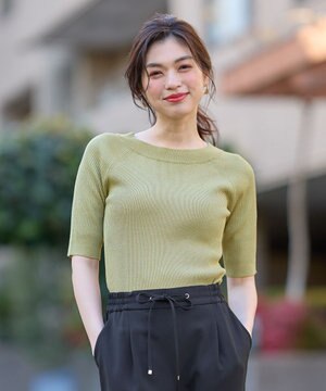 ラメリブニット