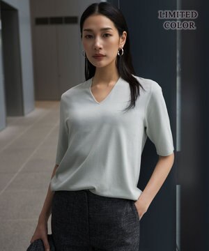  【WEB限定カラーあり】 シンセティックハイゲージ 半袖Vネックニット