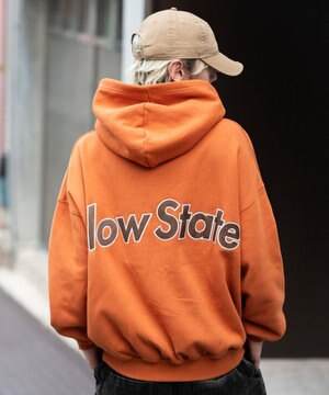  【ユニセックス着用ITEM/裏起毛】バルーンクロップドグラフィックプルパーカー