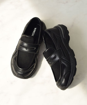 【VINCULUM】スニーカーソールローファー