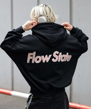  【ユニセックス着用ITEM/裏起毛】バルーンクロップドグラフィックプルパーカー