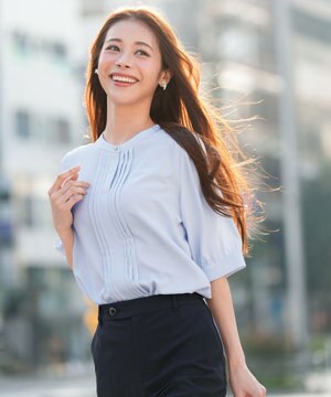  バンドカラーフロントタック ブラウス