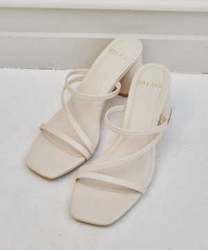 【美人百花7月号掲載】ナローストラップ サンダル