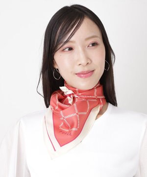  【シルク100%】FURLA (フルラ) ダイアゴナルチェック 格子柄 シルクプリントスカーフ 58cm×58cm UV対策 手洗い可能