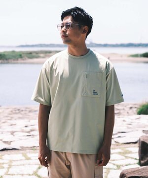 【UVカット・吸水速乾・ストレッチ・軽量 】バックプリントポケットTシャツ（L・XLサイズ）