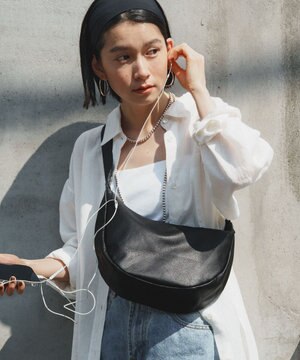  ≪ショルダーバッグ人気NO.1モデル≫ソフトレザーラウンドショルダーバッグ(CE-1326-WEB)