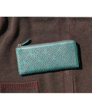  ダイヤカットワーク　Lファスナー長財布