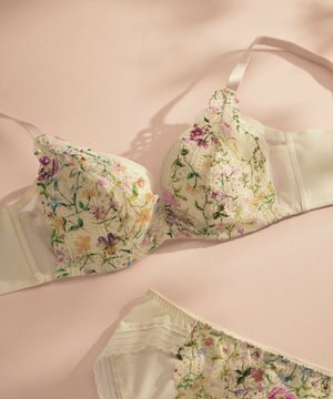  MADE WITH LIBERTY FABRIC さあわたし レース 脇高ブラジャー