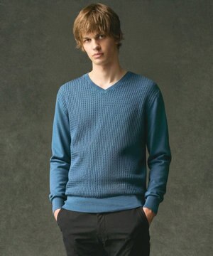  【チクチクしない/ 3シーズン対応/サスティナブル】SNOWY Vネックセーター