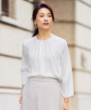  【洗える】バックサテンアムンゼンストライプ ブラウス