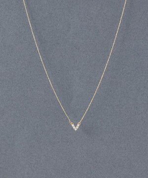  〈金属アレルギー対応〉Vラインミニパールネックレス　V字デザイン/小粒パール