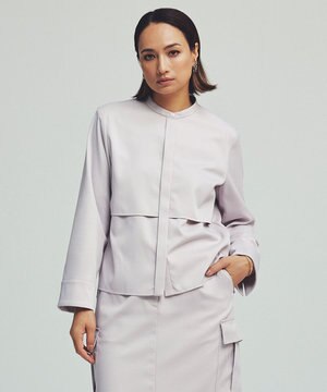  【洗える】ウォームサテン クロップドシャツ