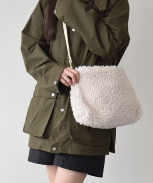  【ANDREA CARDONE ITALI】レザーハンドルボアバッグ