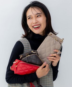  【新色追加】キルティング スマホ ポシェット