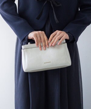 【APPLAUDIR】クラッチバッグ