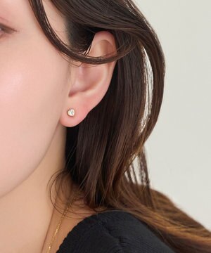  【金属アレルギー対応】ジュエルハートピアス　ゴールド/サージカルステンレス