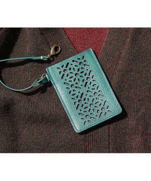  ダイヤカットワーク　パスケース